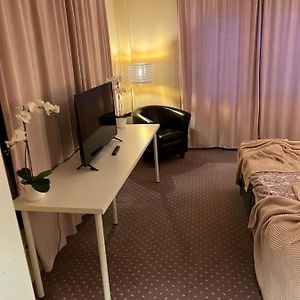 Private Bathroom King Room